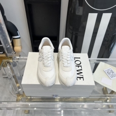 Loewe Sneakers